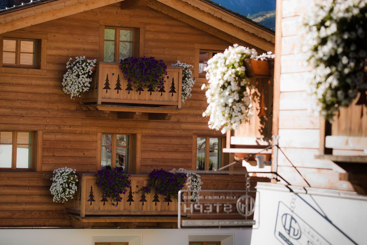 Les Fleurs Bleues Aparthotel Livigno Bagian luar foto